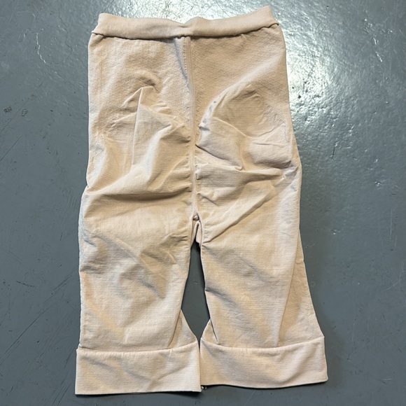 Shapewear - Picture 2 of 3